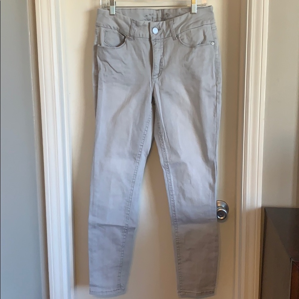 Seven7 Skinny Jeans